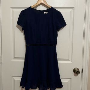 Women’s/Junior’s cocktail dress
